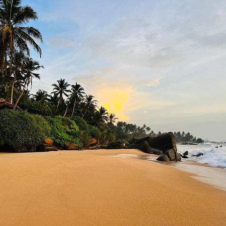 Villa La Kurumba Ambalangoda  Esterno foto